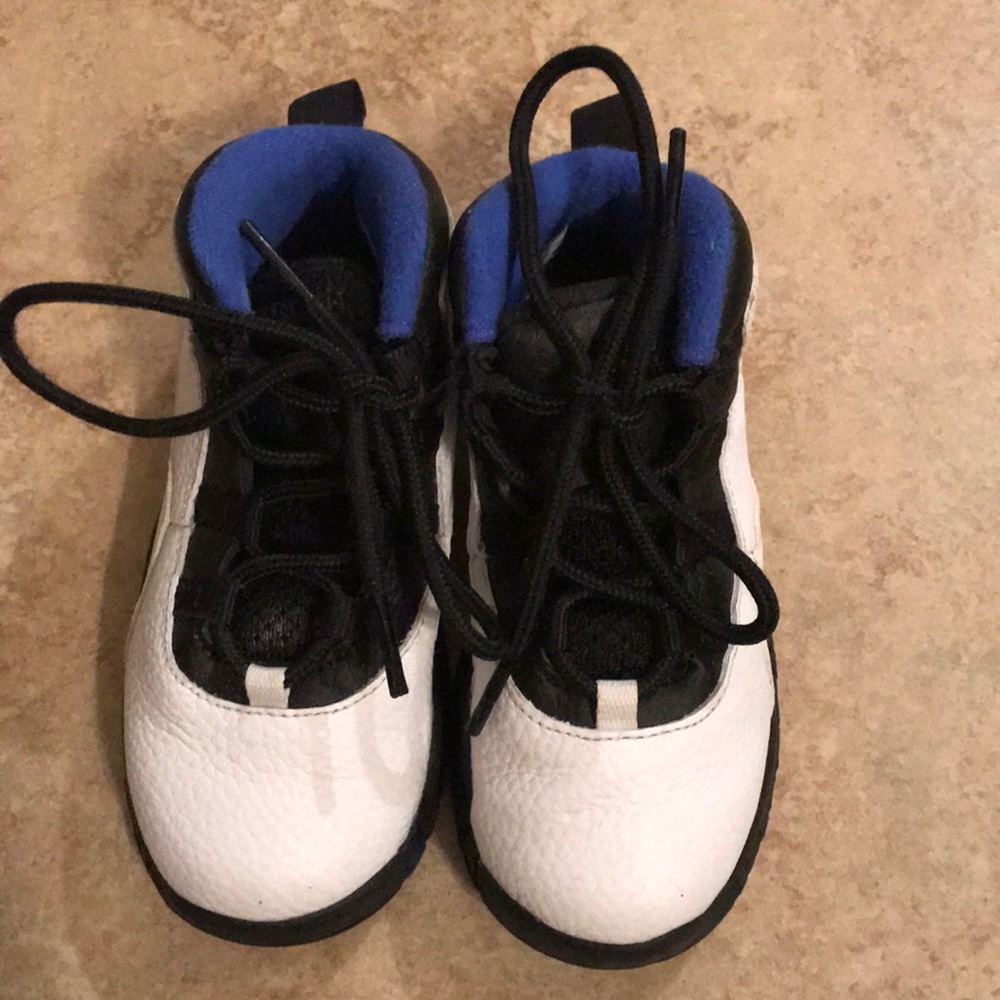 Kids golf shoes